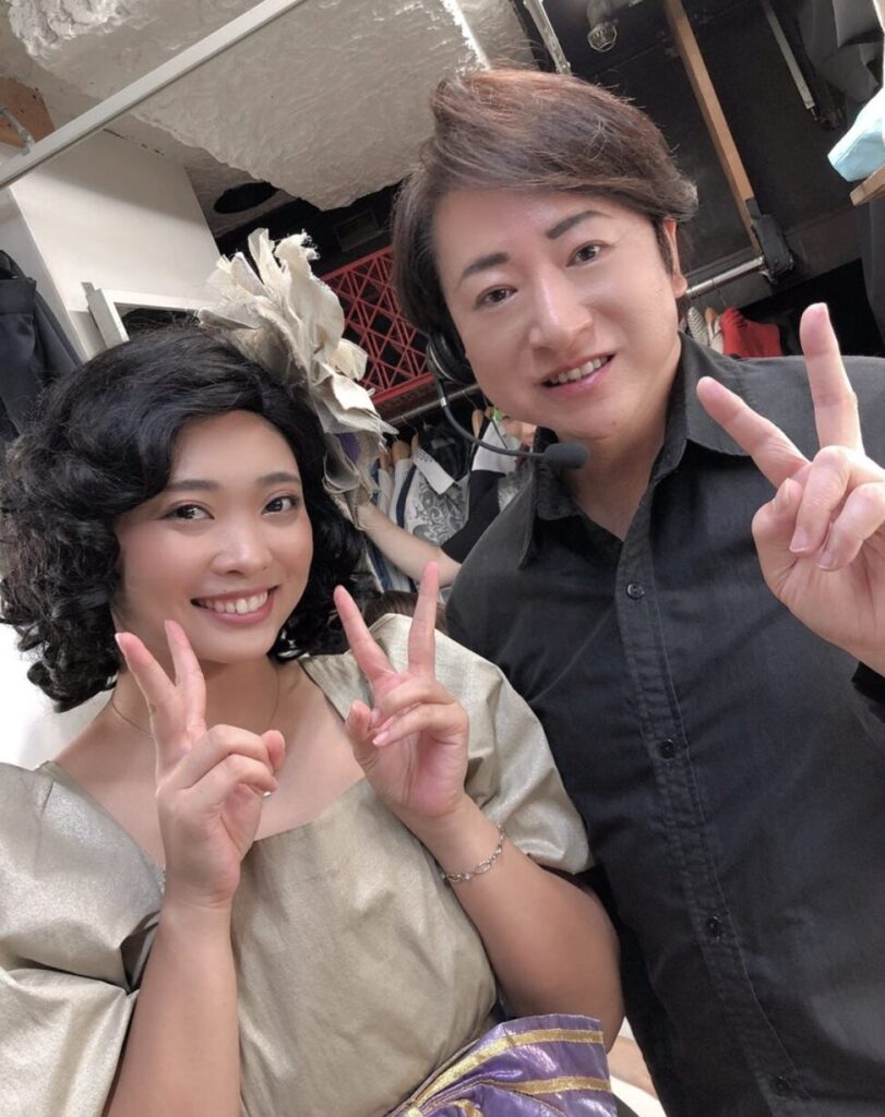 山口百恵さんのものまね（カトリーナ陽子さん）