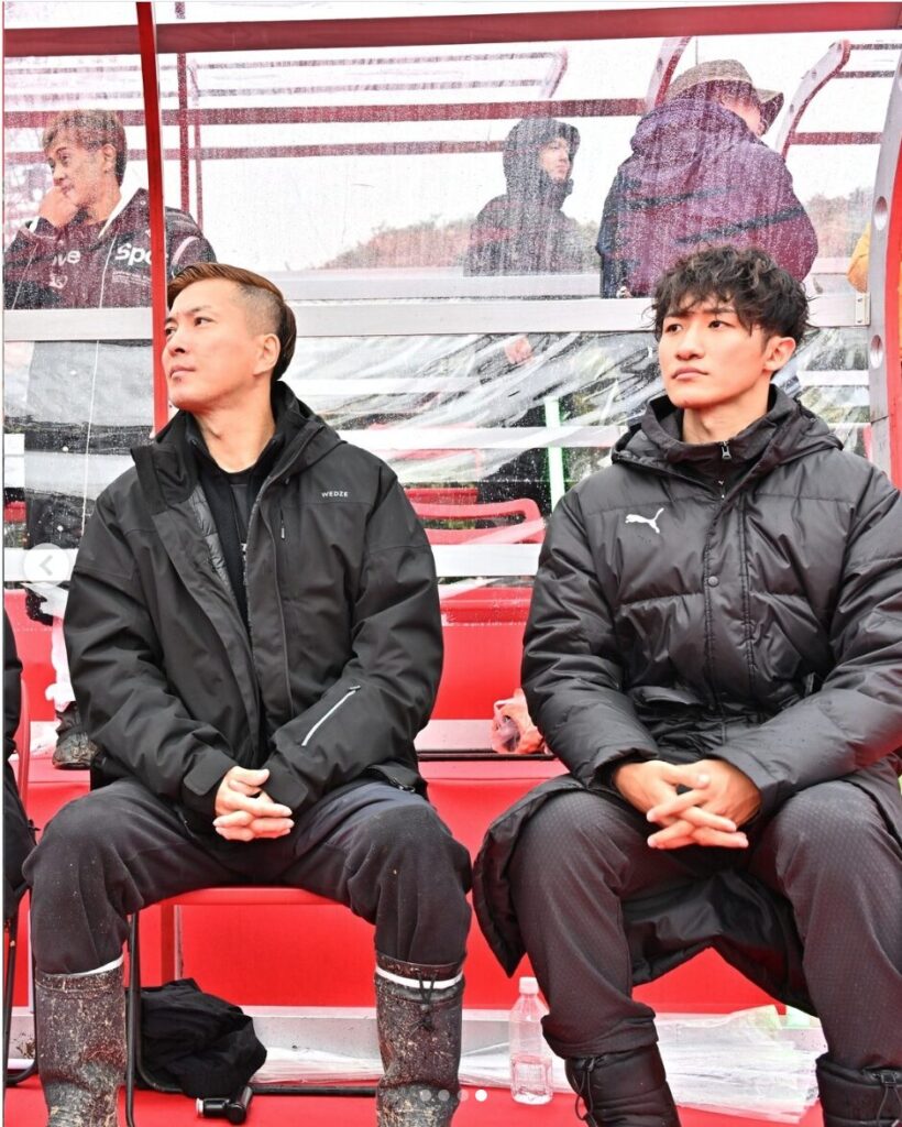 右：岩本照さん