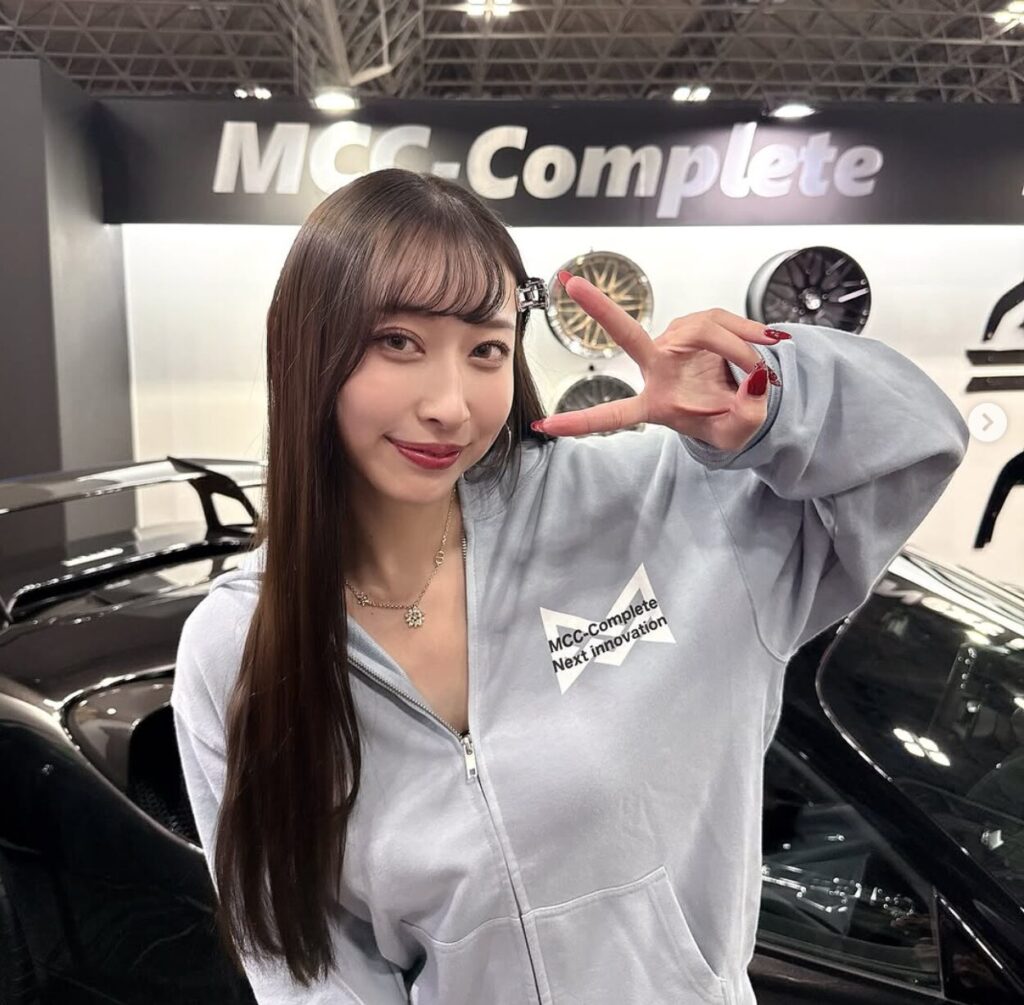 瀬名ひなのさん